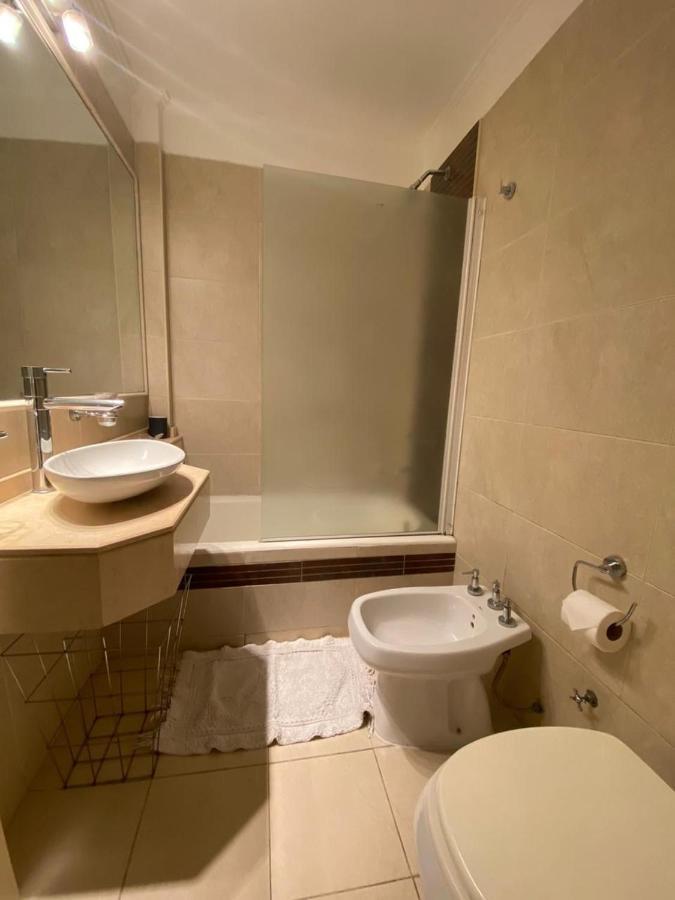 Azcuenagahome Silencioso Y Luminoso Piso Alto De 45M2 , Con La Mejor Ubicacion, Nuestros Huespedes Nos Avalan Con Sus Comentarios, Bilingual Staff Buenos Aires Luaran gambar