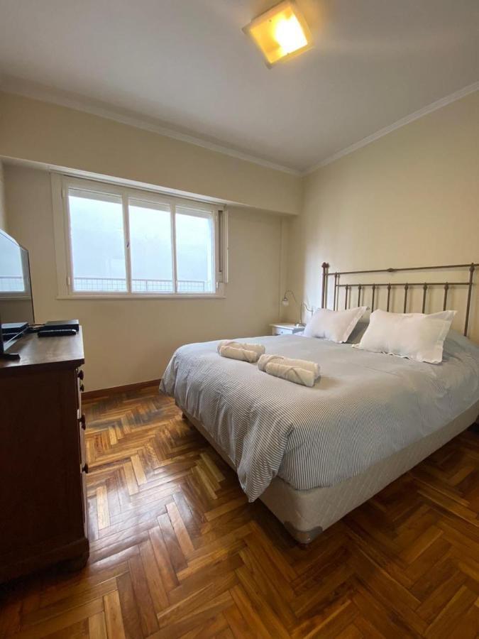 Azcuenagahome Silencioso Y Luminoso Piso Alto De 45M2 , Con La Mejor Ubicacion, Nuestros Huespedes Nos Avalan Con Sus Comentarios, Bilingual Staff Buenos Aires Luaran gambar