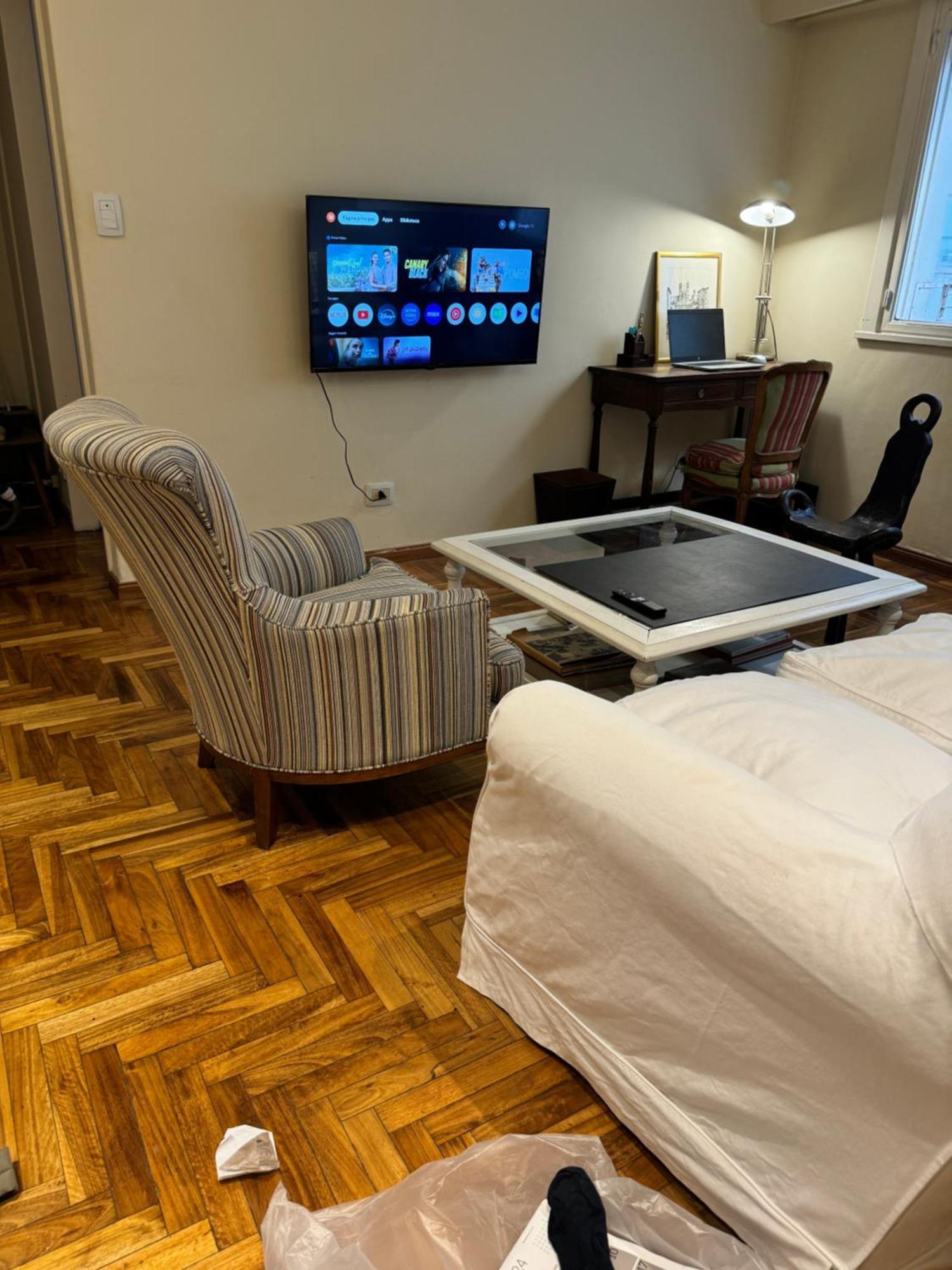 Azcuenagahome Silencioso Y Luminoso Piso Alto De 45M2 , Con La Mejor Ubicacion, Nuestros Huespedes Nos Avalan Con Sus Comentarios, Bilingual Staff Buenos Aires Luaran gambar